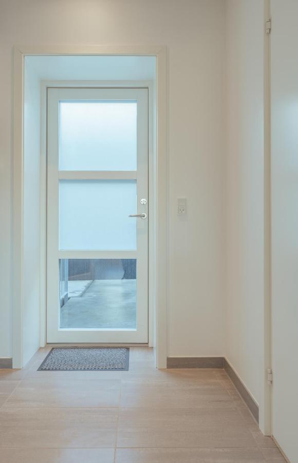 New 2 Bedroom Apt - Ocean And Mountain View Tórshavn Exteriör bild